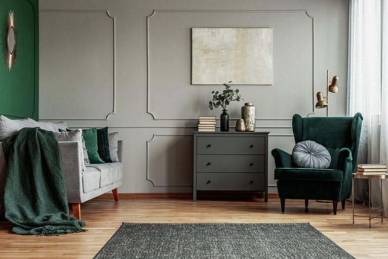 Picture frame wall molding in living room