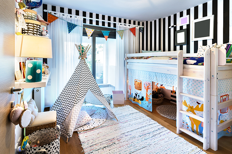 Kids bedroom with bunk bed and teepee